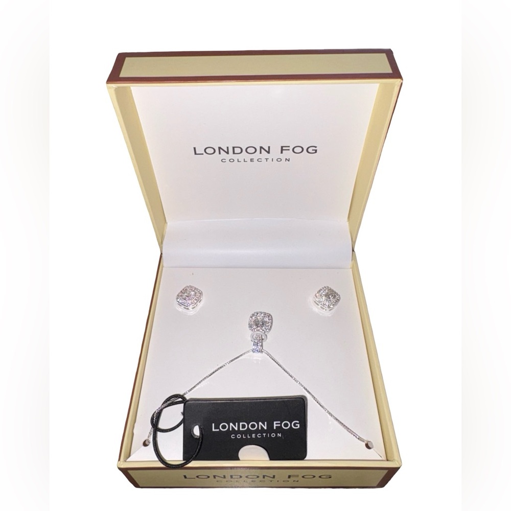 London Fog Crystal Necklace & Stud Earrings Jewelry Set Gift Box
